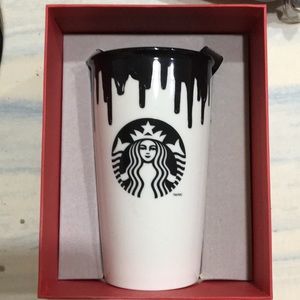 Starbucks’s cup